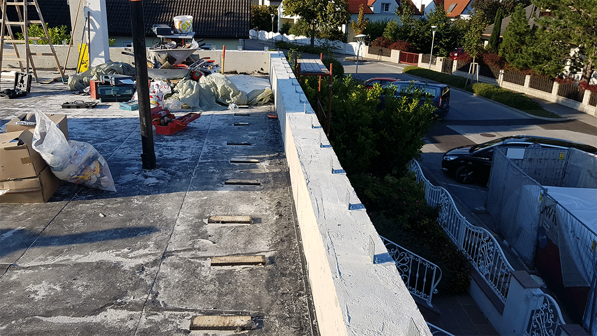 Fertigstellung der Zwischendecke aus Beton