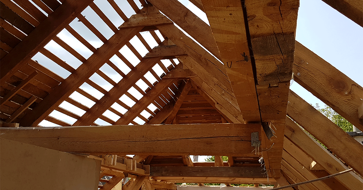 Abbruch des alten Holzdachs