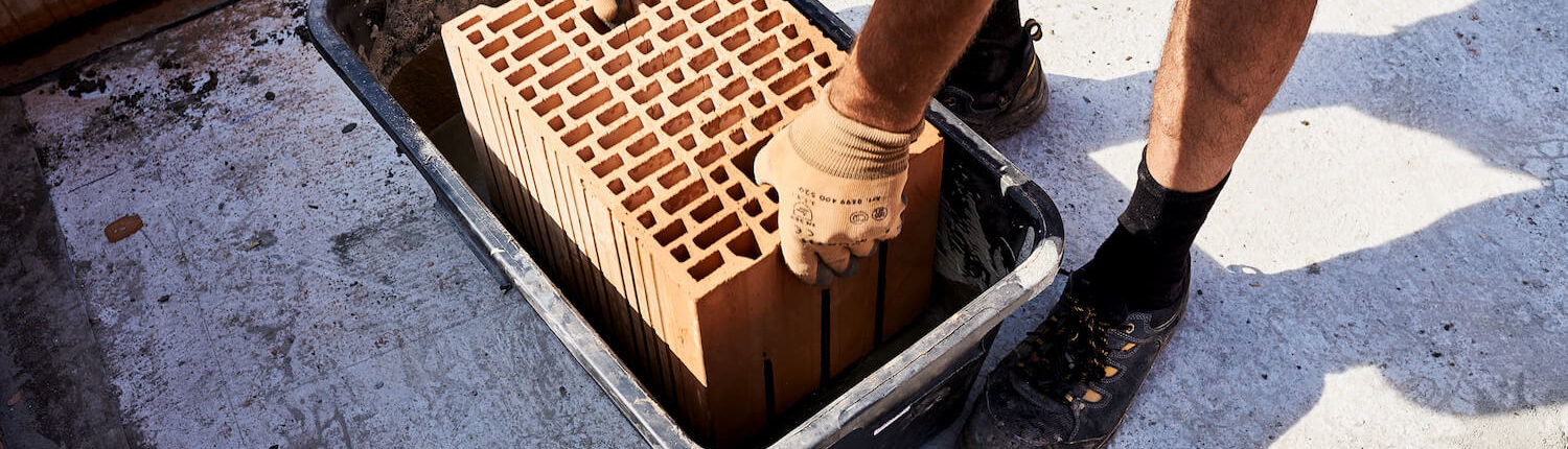 Ziegel auf unserer Baustelle in Mödling